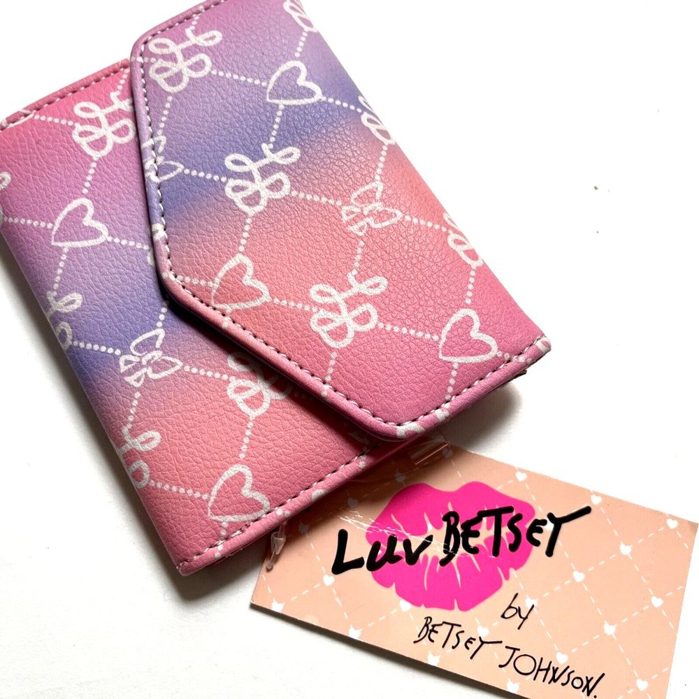 Betsey Johnson Trifold Wallet Pink Purple Ombre Bow Heart Logo NWT